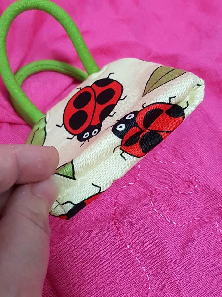 CH888 Thailand NaraYa Unused MINI Ladybird Beetle Bug Mini Cute Colorful Coin Pouch (G024)