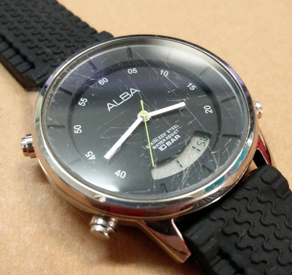 CH888 Vintage Preowned Alba Seiko Analog Digital Black Dial Watch (TP098)