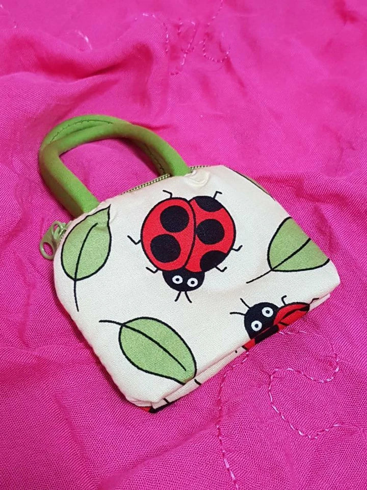CH888 Thailand NaraYa Unused MINI Ladybird Beetle Bug Mini Cute Colorful Coin Pouch (G024)