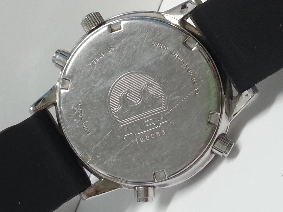 CH888 Vintage Preowned Alba Seiko Analog Digital Black Dial Watch (TP098)