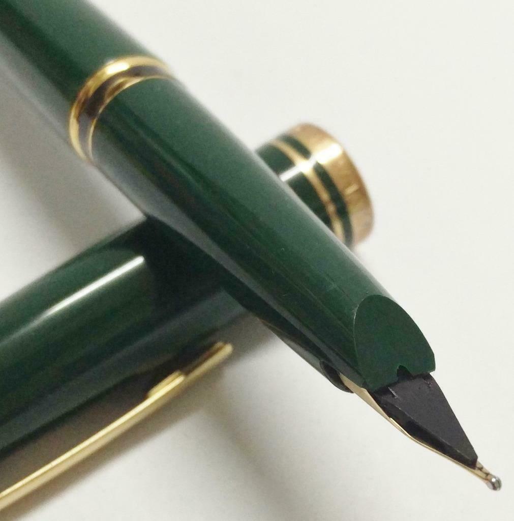 Vintage Preowned Green Montblanc Mont Blanc Gold Tone Fountain Pen (A1591)