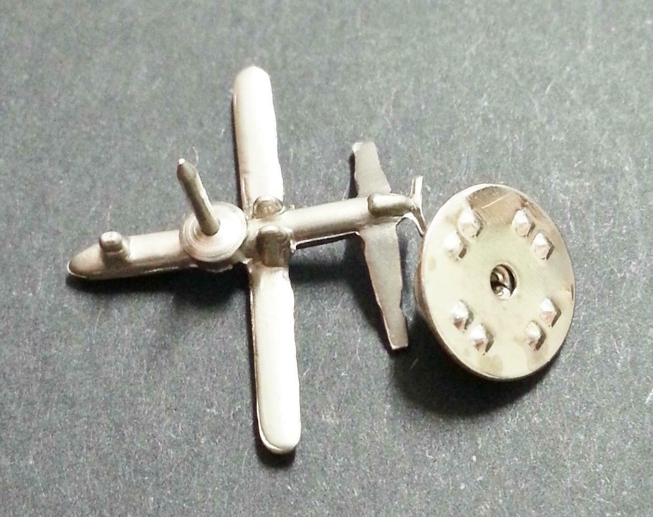 Rare Singapore Air Force Airplane Silver Tone Pin Badge F/S (A212)
