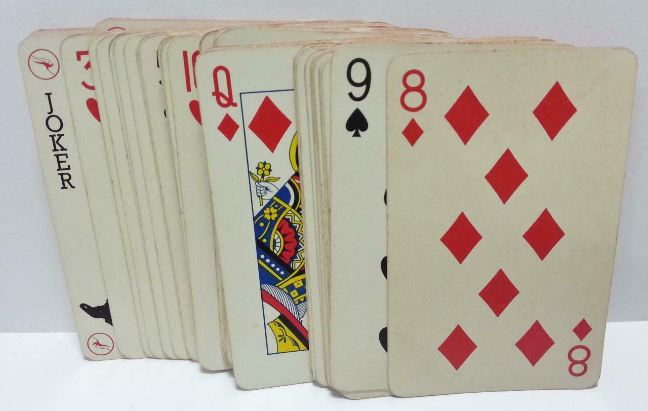 Rare Used Qantas Airlines Johnnie Walker Playing Cards Souvenir (A1097)