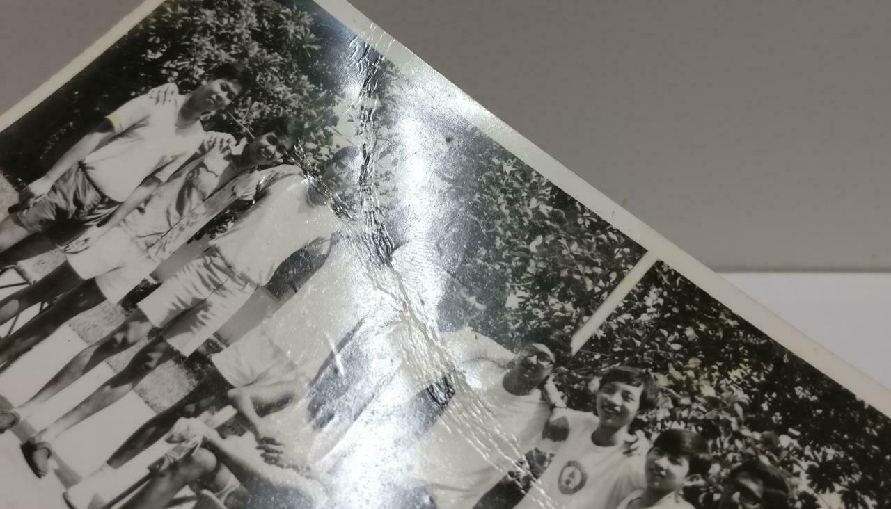 1960 Vtg Overseas Chinese Teen Boys Basketball Group Portrait B&W Photo (P512)