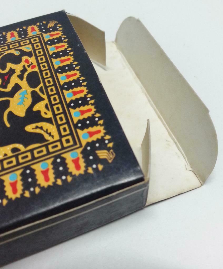 Rare Unsealed Singapore Airlines SIA Playing Cards Souvenir (A1047)