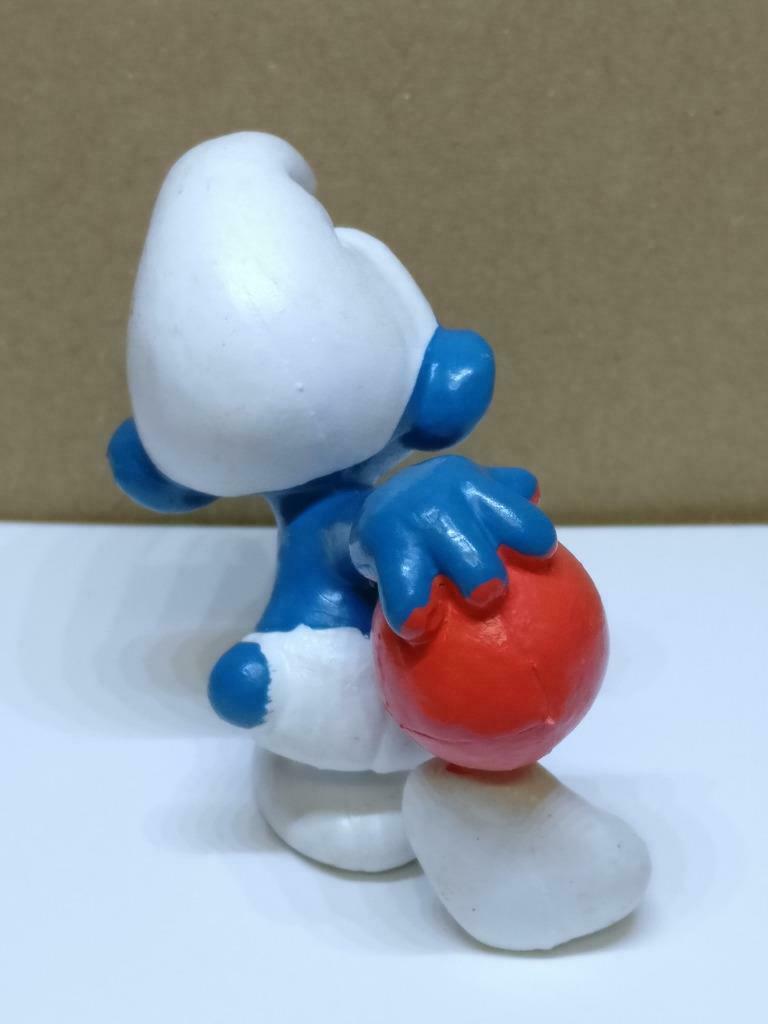 Vintage The Smurfs Red Ball Figurine Miniature 1978 Hong Kong x1 Piece (A1771)
