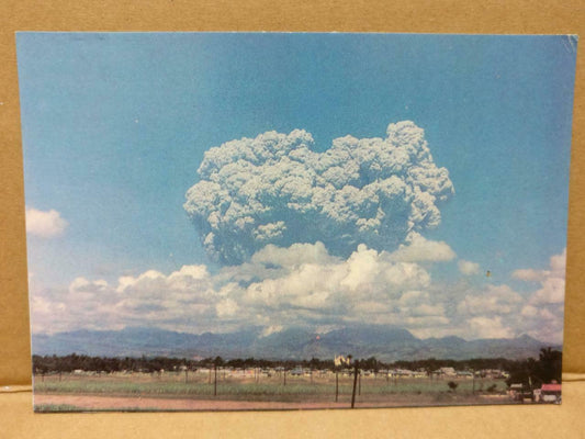 Used LUCKYPIGEON Mt. Pinatubo's Eruption 1991 Philippines Postcard (C1840)