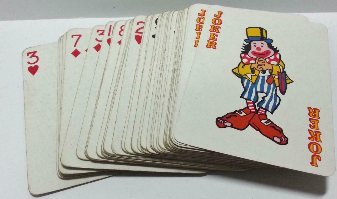 Rare Unsealed Vintage Singapore Airlines SIA Playing Cards Souvenir (A1093)