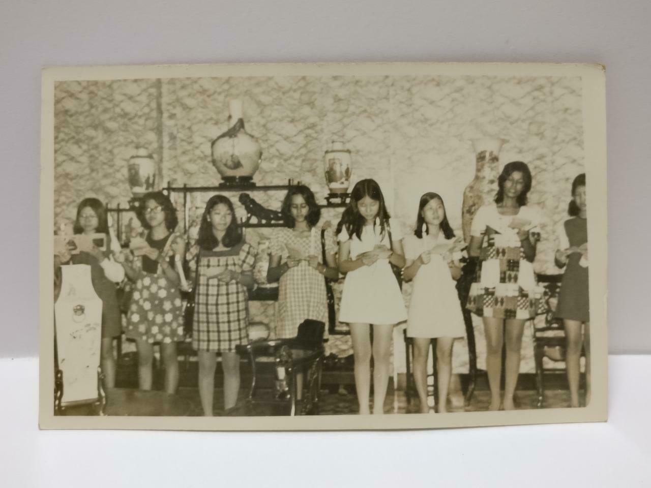 Vintage Asian Ladies Stage Performance Holding Scripts Candid B&W Photo (P495)