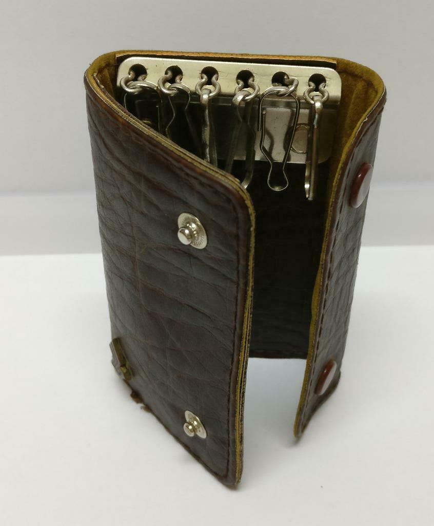 Vintage Rare SIA Singapore Airlines Key Pouch (A2104)