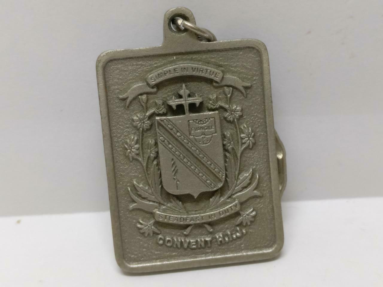 LP888 Rare Vintage Convent H.I.J 2002 Founder's Day Metal Keychain Keyring F/S (B780)