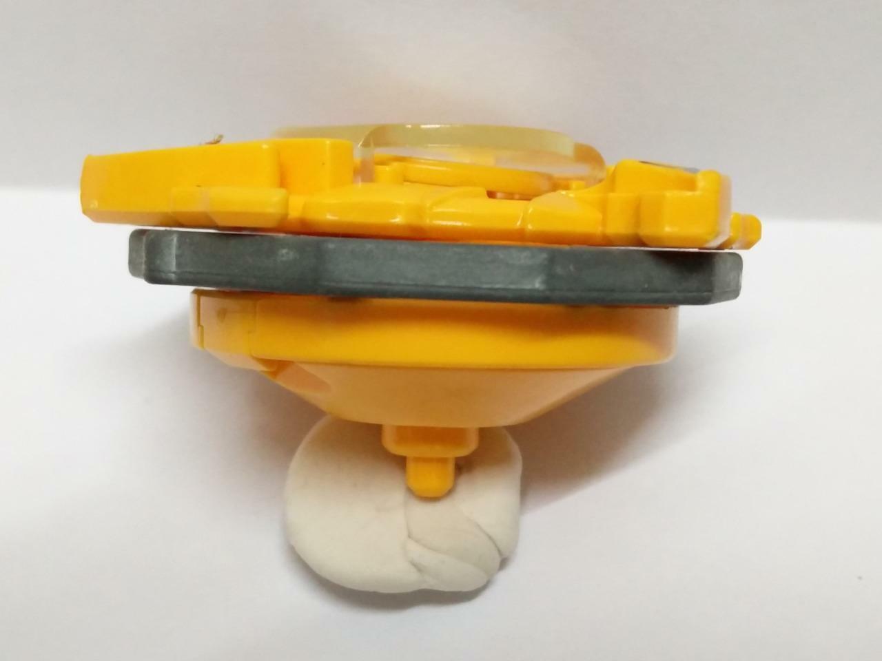 Used Beyblade Driger Plastic & Metal (A1523)