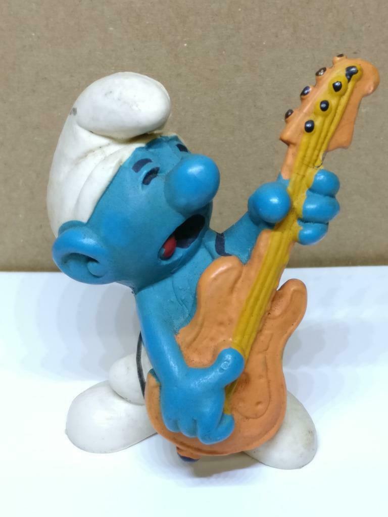 Vintage The Smurfs Guitar Miniature Figurine Peyo W. Germany x1 Piece (A1776)