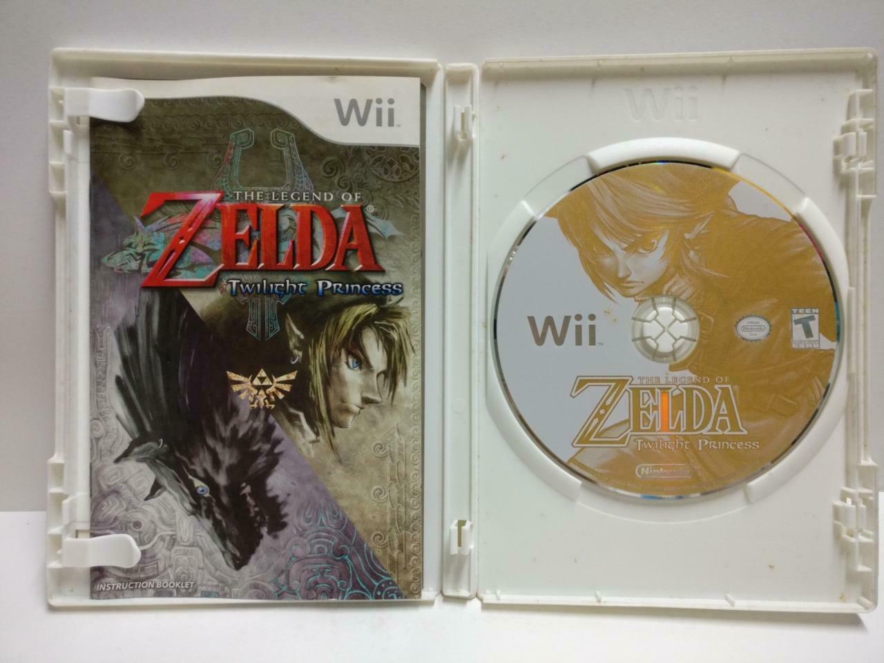 Nintendo Wii Game The Legend Of Zelda Twilight Princess 2006 USA Disc (GA393)