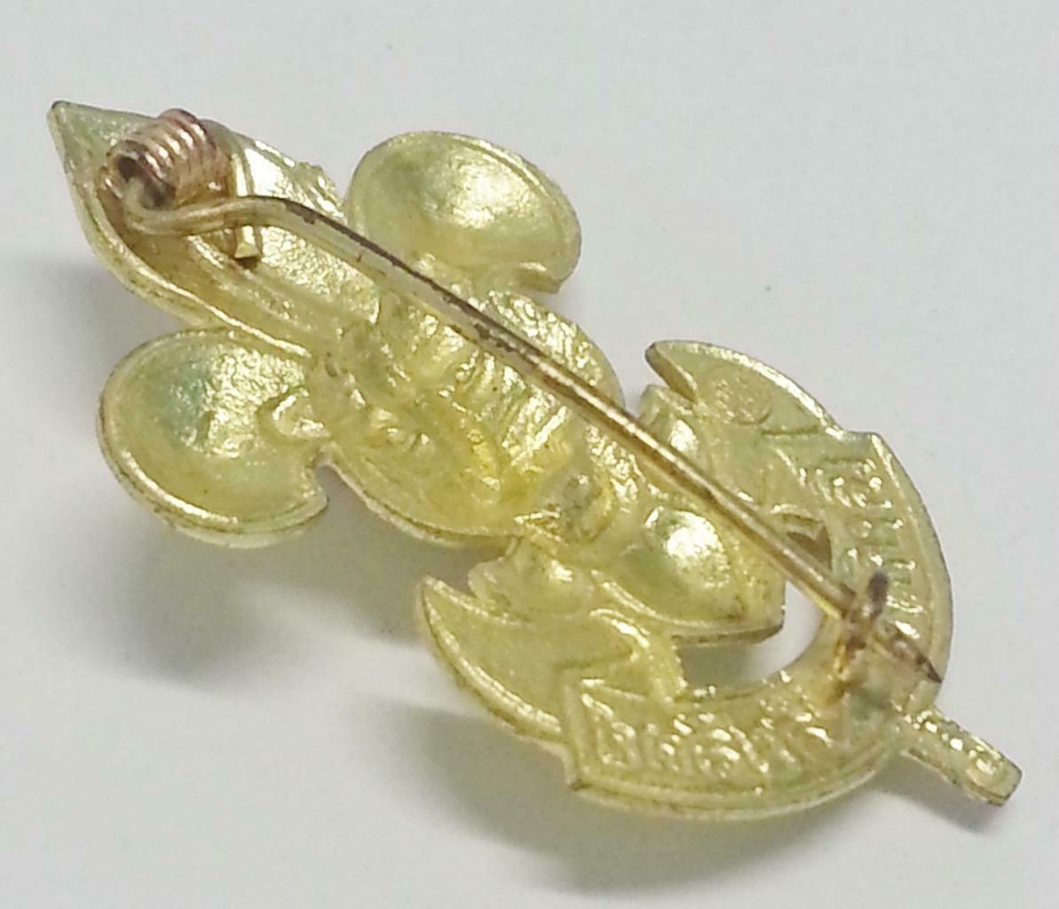 Rare Vintage Asian Thailand Bankok Scout Tiger Gold Tone Pin Badge F/S (B147)