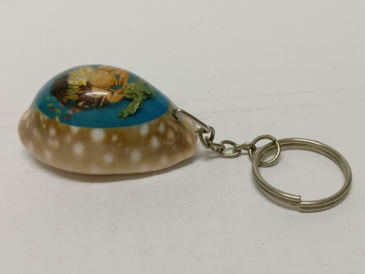 LP888 Vintage Malaysia Melaka Malacca Seashell Sea shell Crab Keyring F/S (B707)