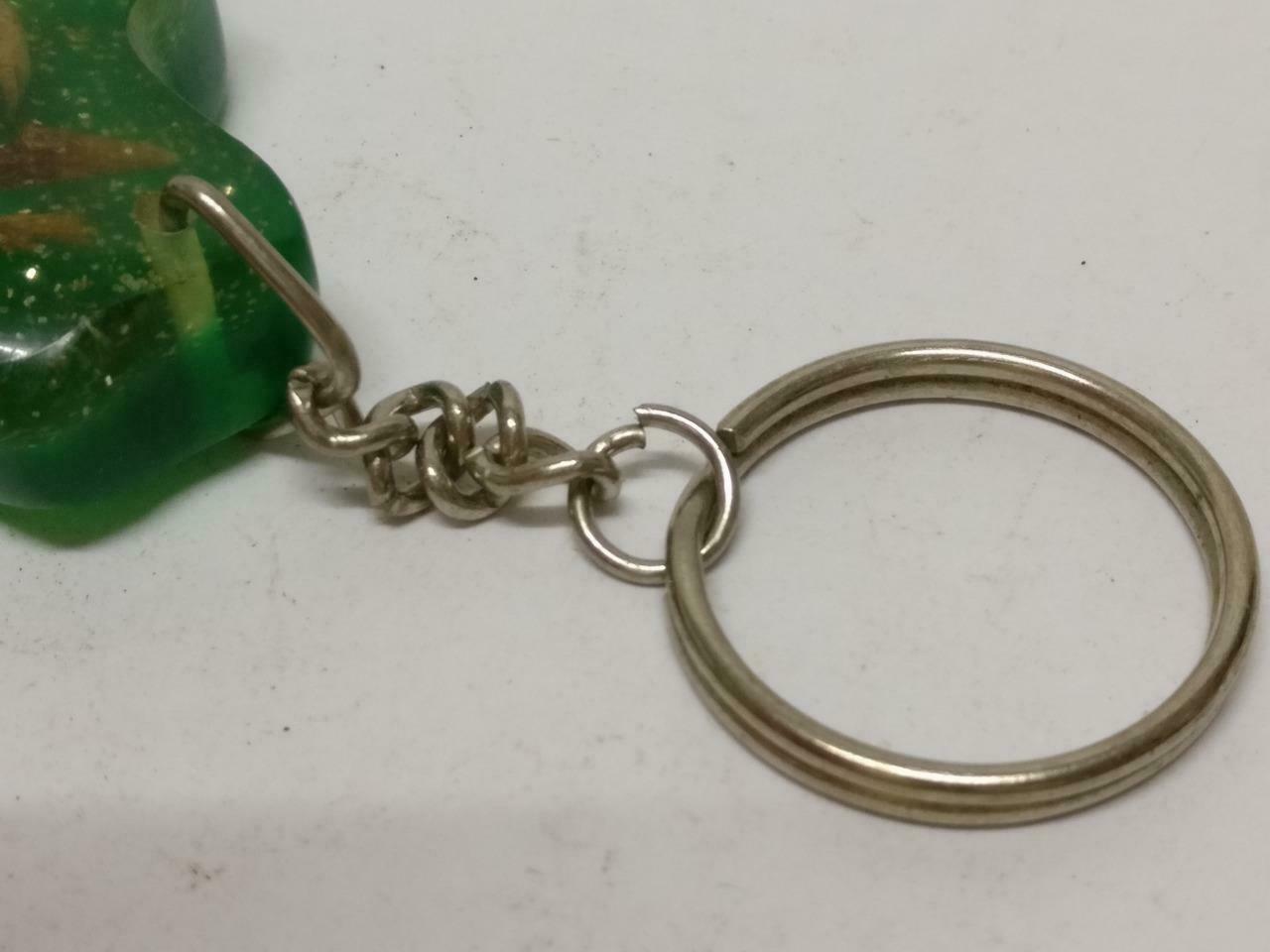 LP888 Vintage Green Acrylic Sea Creature Crab Seashell Keychain Keyring F/S (B797)