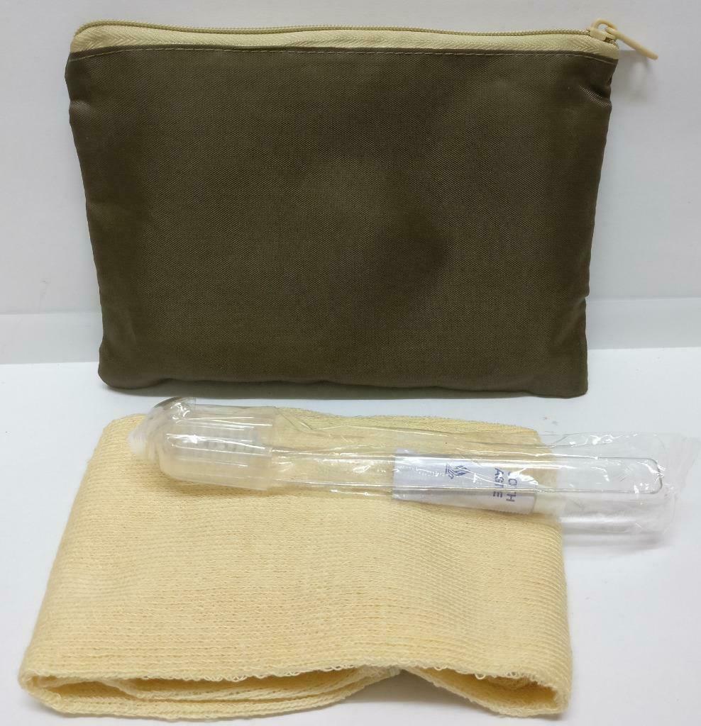 Givenchy For SIA Singapore Airlines Socks & A Toothbrush Set F/S (A2132)