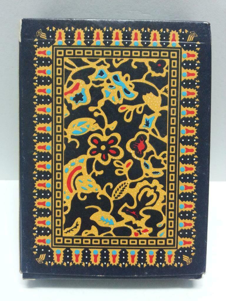 Rare Unsealed Singapore Airlines SIA Playing Cards Souvenir (A1047)