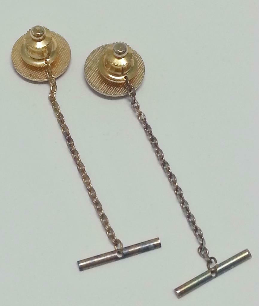 Rare Singapore Collar Pin Badge x 2 F/S (B138)
