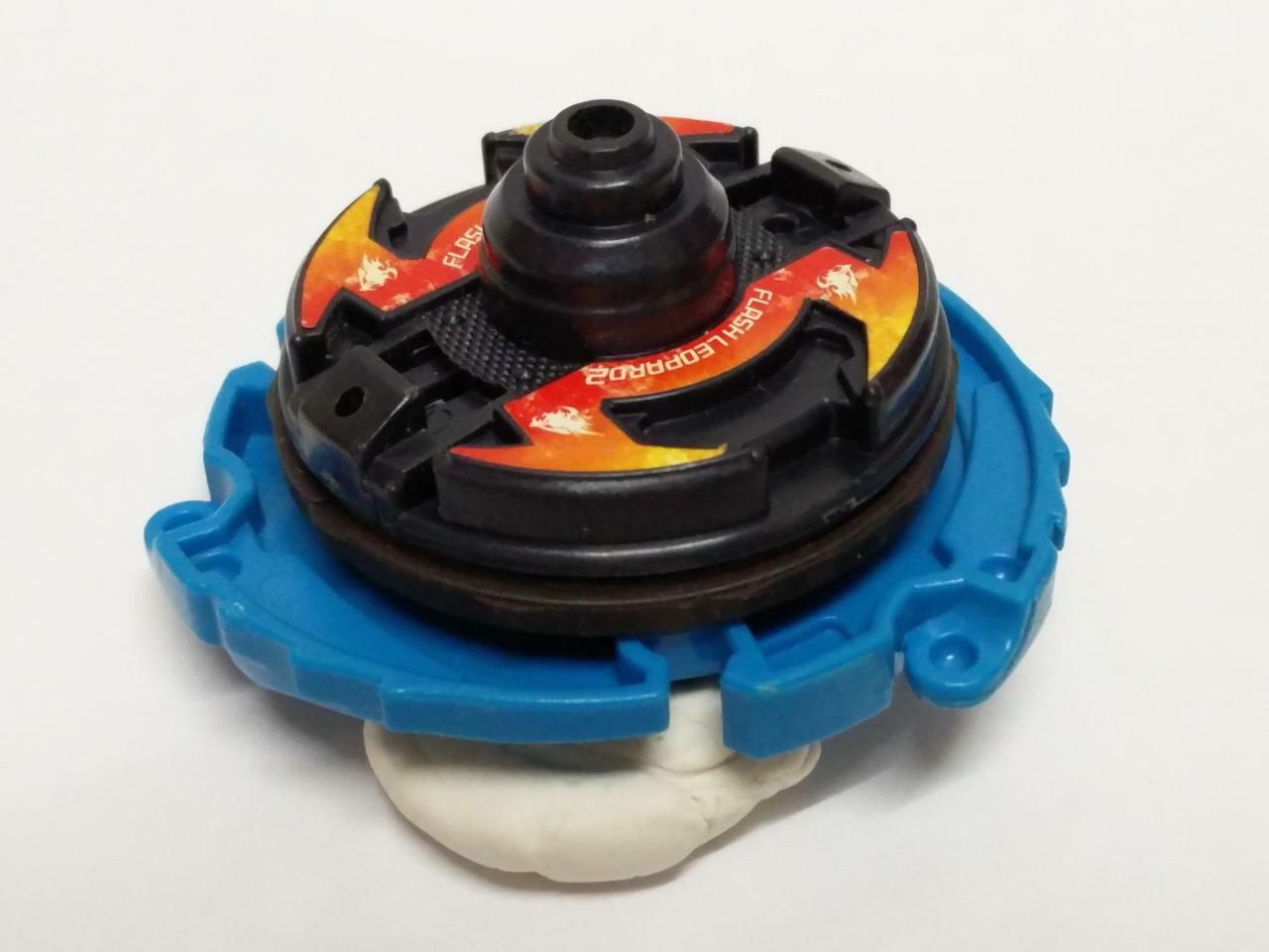 Used Beyblade Flash Leopard 2 Plastic & Metal (A1533)