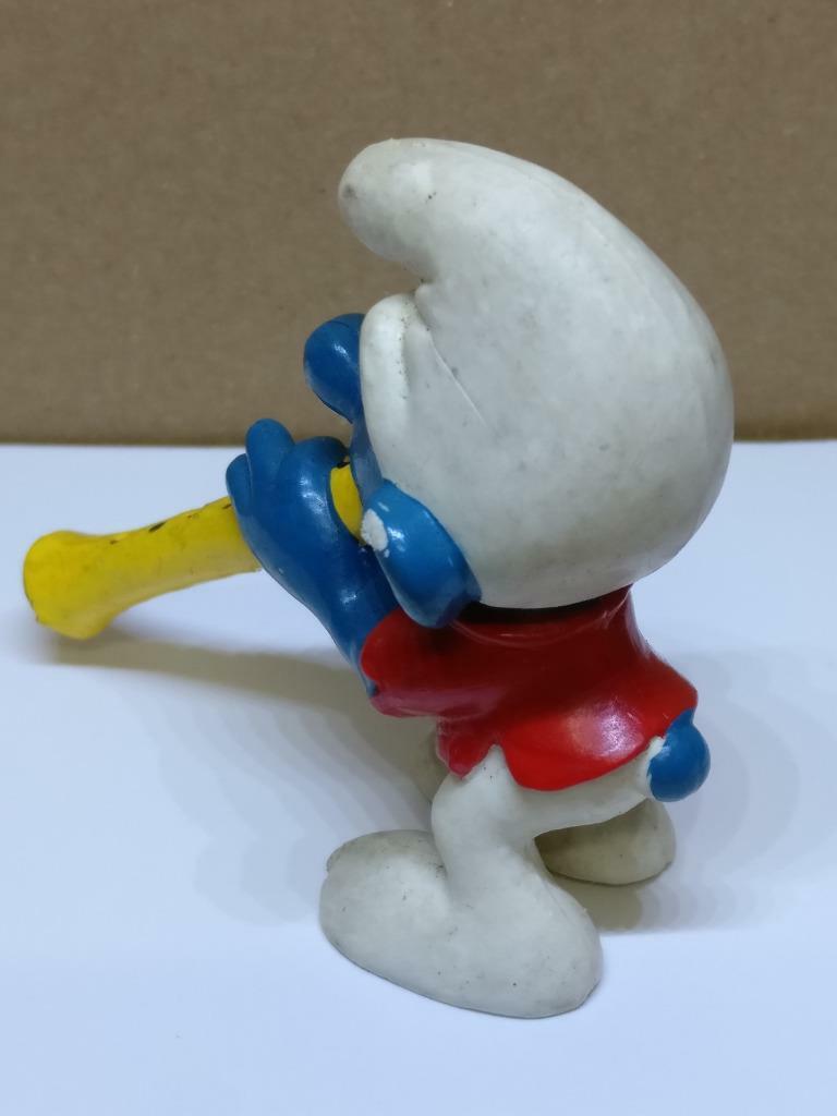 Vintage The Smurfs Musical Instrument Flute Figurine Hong Kong x1 Piece (A1774)