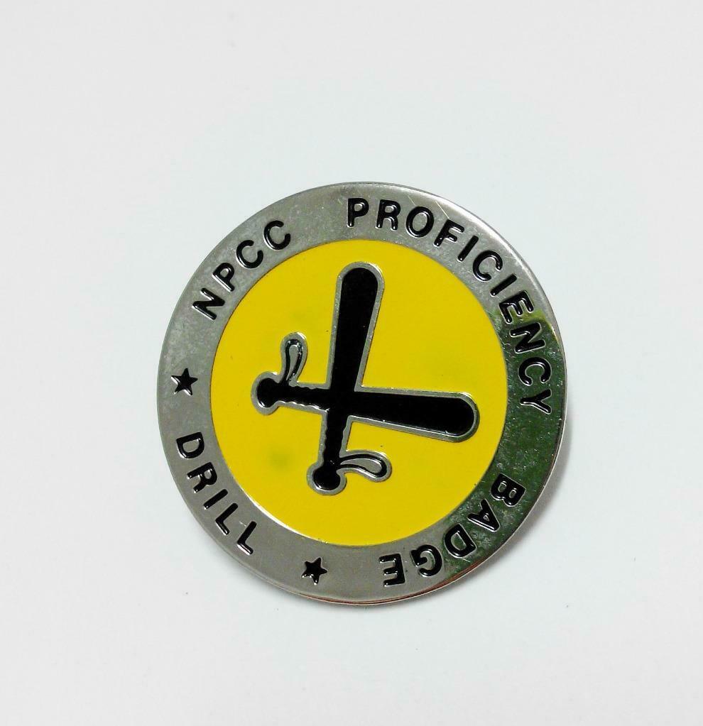 Rare Vintage Singapore NPCC Proficiency Drill Pin Badge F/S (B332)
