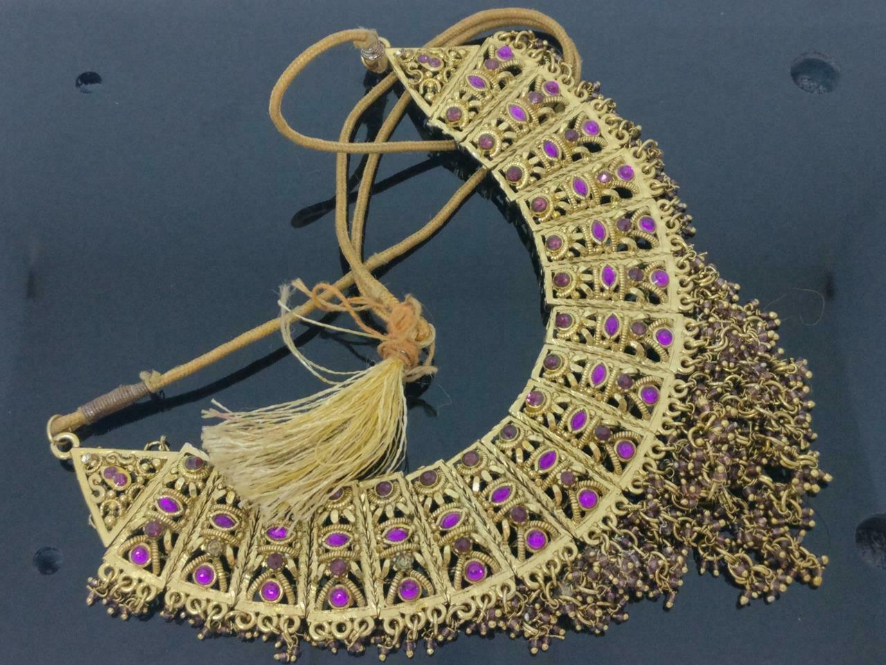 CJ888 Vintage Beautiful Purple Rhinestones Gold Tone Estate Necklace F/S J525