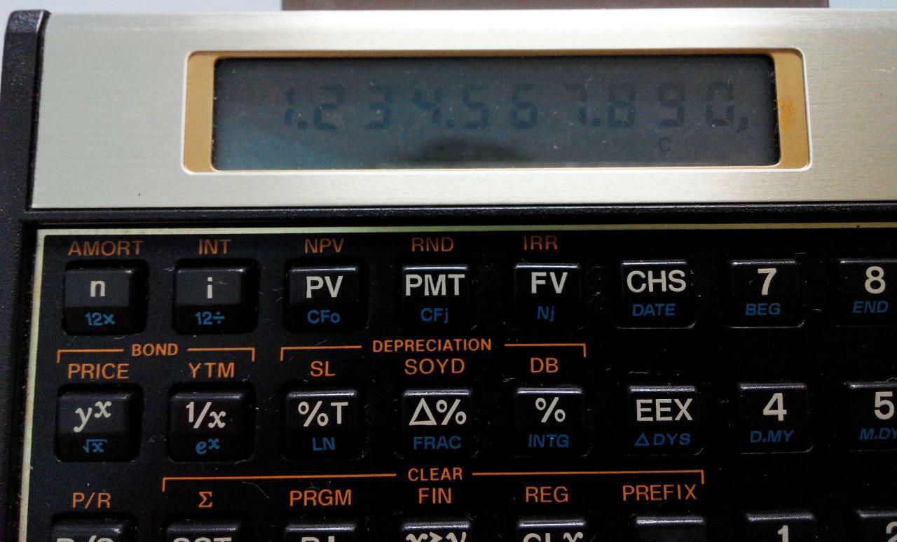 Vintage Hewlett-Packard HP 12C financial Calculator (CA008)