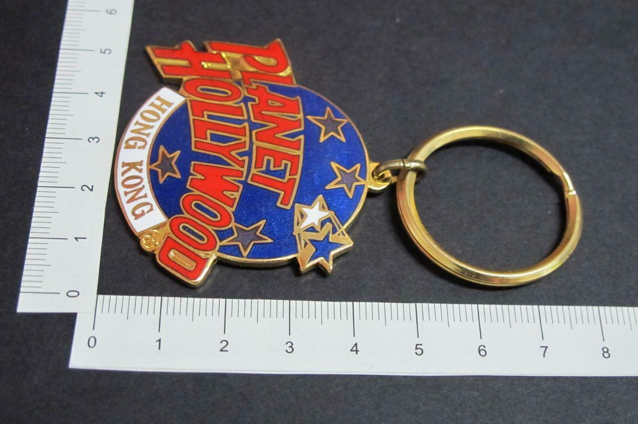 Rare Vintage Planet Hollywood Asia Hong Kong Gold Tone Keychain Keyring F/S A022