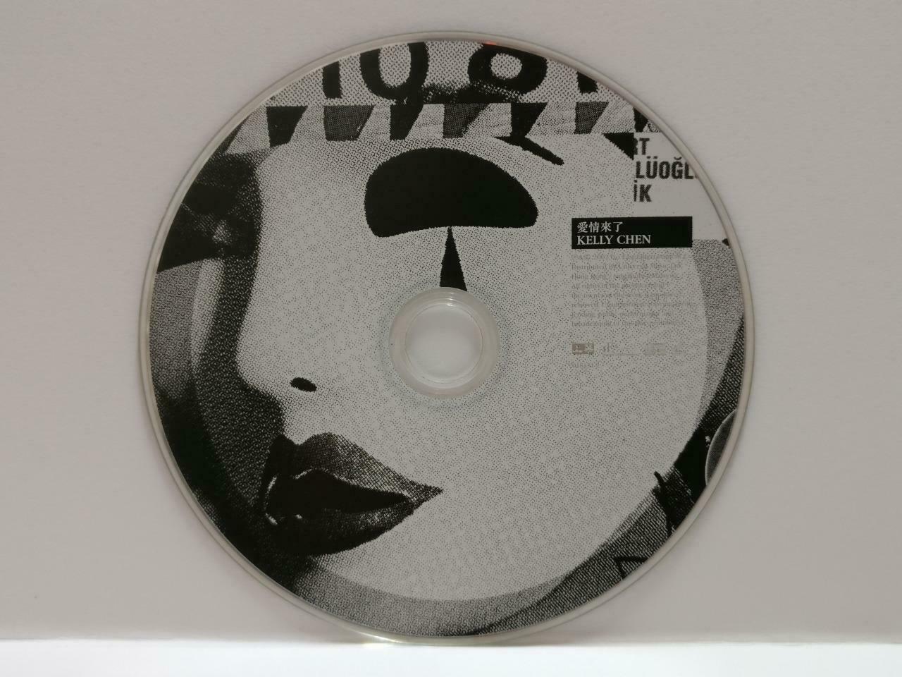 Hong Kong Kelly Chen 陈慧琳 爱情来了 2002 Singapore Chinese Video CD VCD CDS410