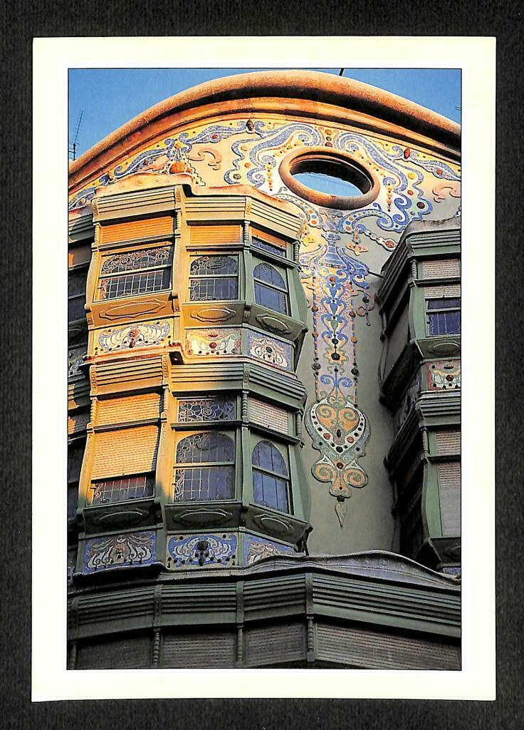 LUCKYPIGEON El Modernisme Architecture Building Spain Postcard (C1569)