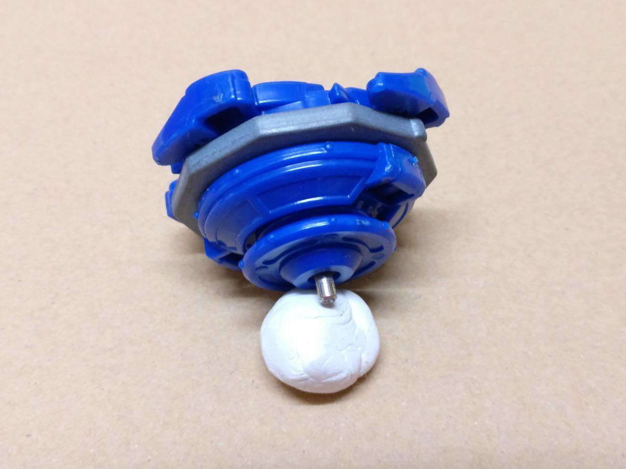 Used Beyblade Plastic & Metal (A1724)