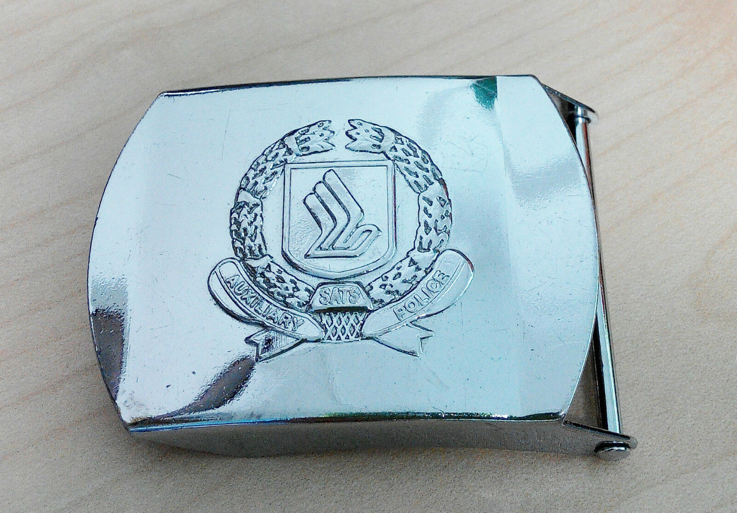 Mega Rare Vintage Singapore Airlines SIA SATS Police Auxiliary Bucker (A131)