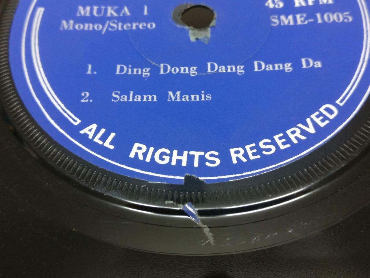 Malay Tetty Kadi & Band 4 Nada Ding Dong Dang Psych Garage Singapore 7" (EP396)