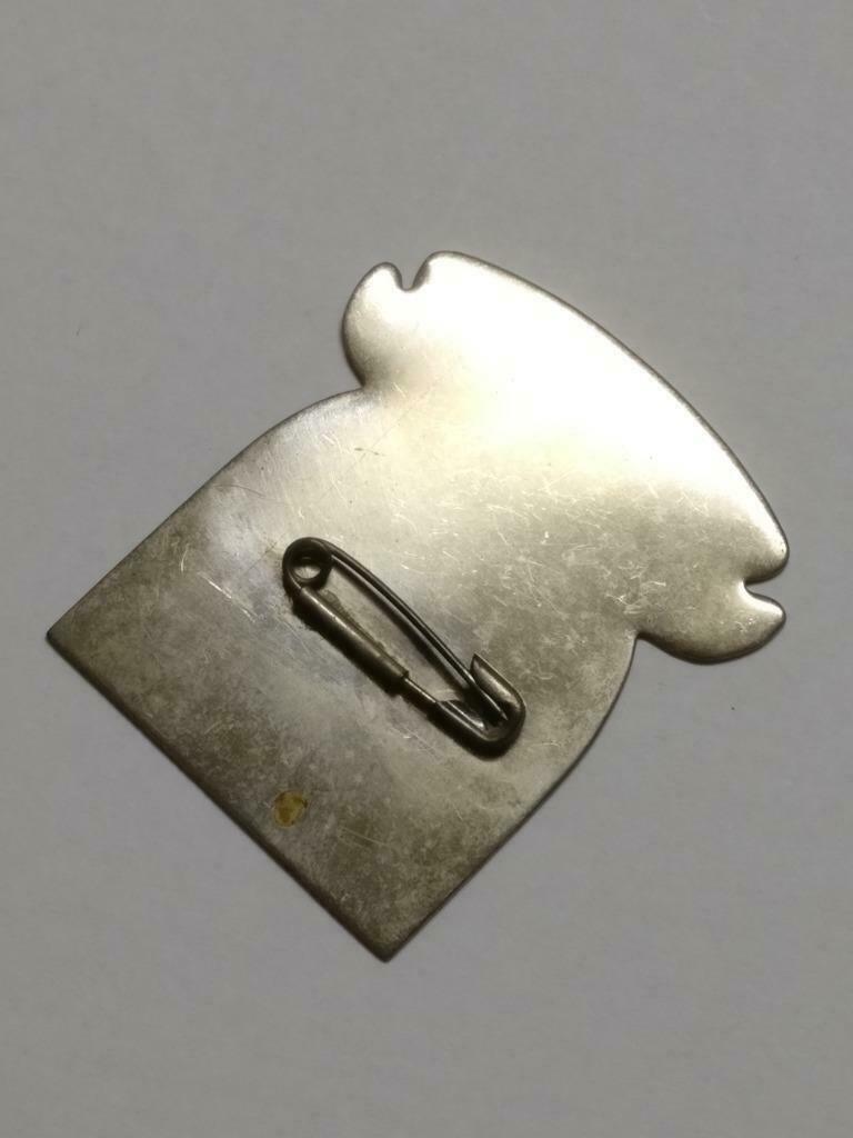 LP888 Vintage 1974 Singapore Polytechnic SP Graduating Class Lion Pin Badge F/S B918