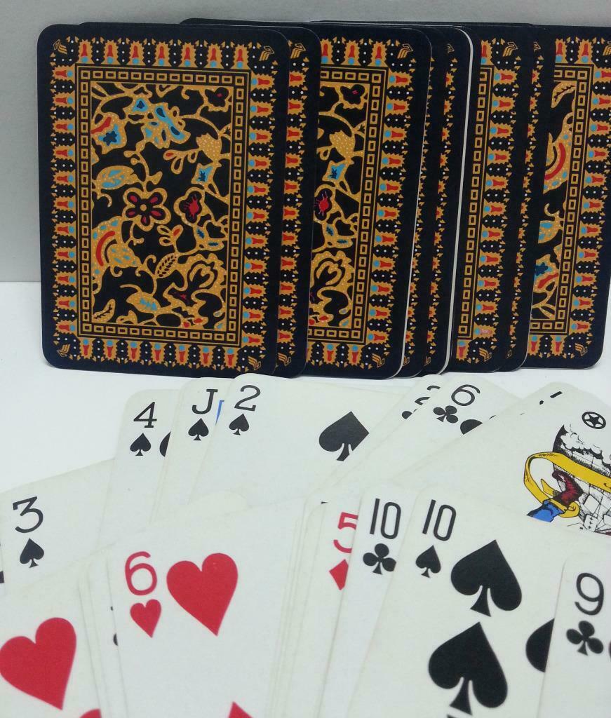 Rare Unsealed Singapore Airlines SIA Playing Cards Souvenir (A1047)
