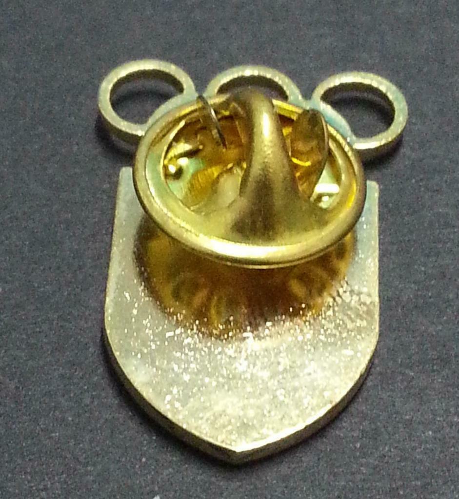 Rare Vintage Singapore Olympic Foundation Gold Plated Pin Badge F/S (B267)