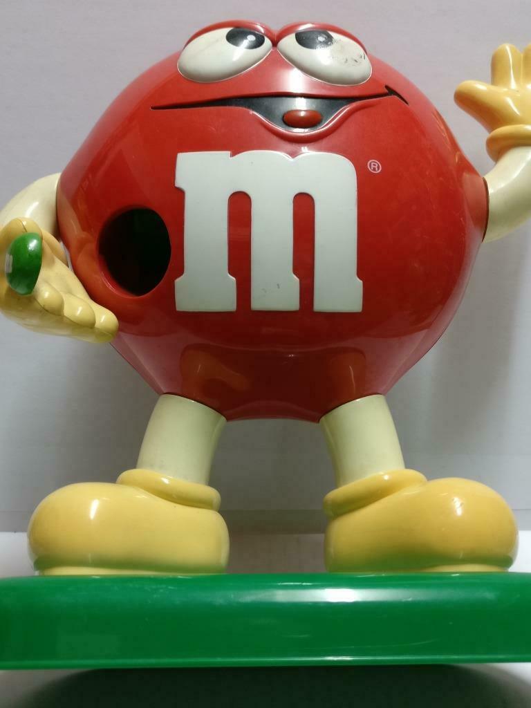 M&M's M&M Chocolate Red Waving Hand Hello Candy Dispenser No Box (A2180) *3