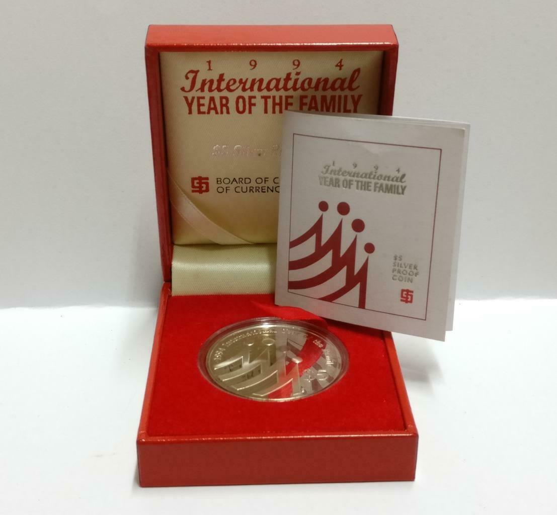 Singapore $5 Year Of The Family 1994 Proof Silver Coin With Box & Cert (C045b)