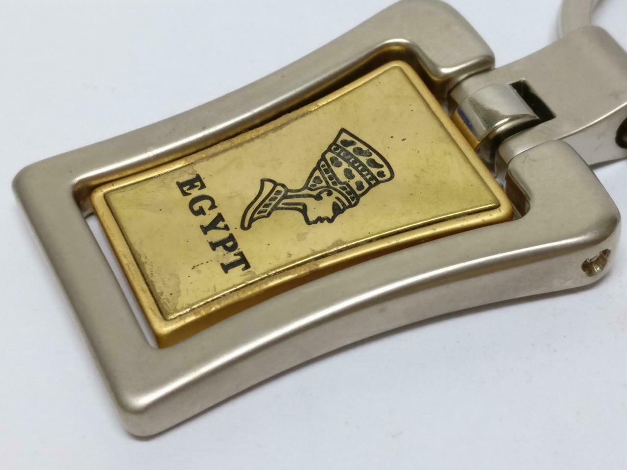 LP888 Rare Vintage Egypt Queen Gold Silver Tone Metal Keyring Keychain F/S (B789)