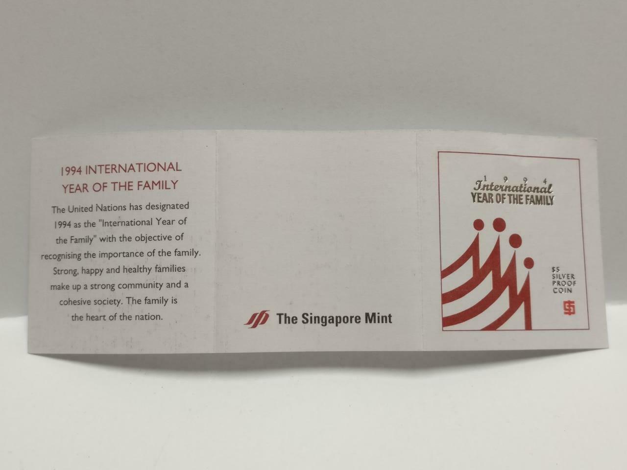 Singapore $5 Year Of The Family 1994 Proof Silver Coin With Box & Cert (C045b)