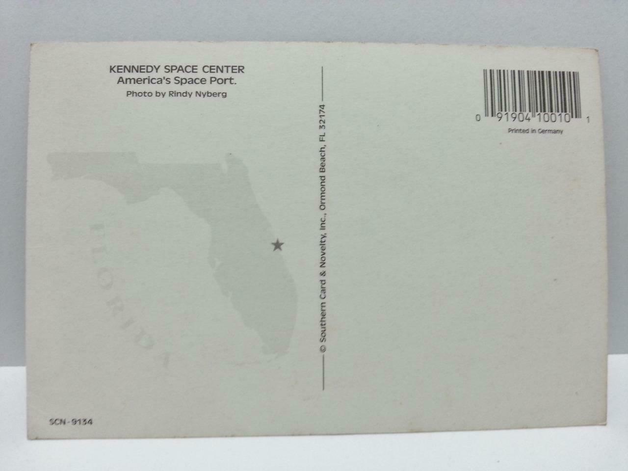 Spaceport USA Kennedy Space Centre Postcard (AC079)