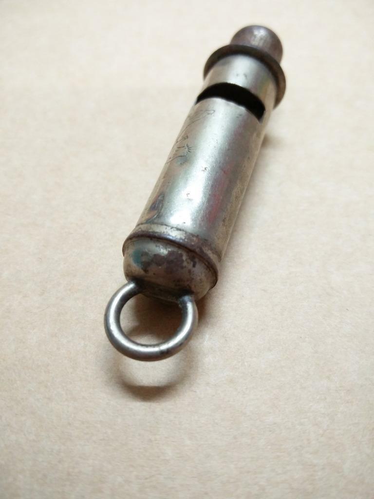 LP888 Vintage Rare Hong Kong Tiger Whistle (B571)