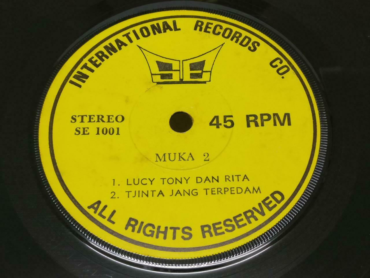 Indonesia Muschin Malam Bahagia Compil 1972 Malay EP 7" 45 RPM (EP355)