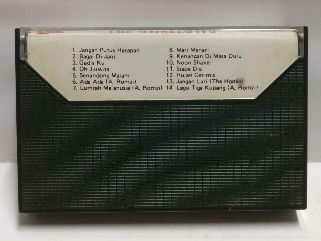 Malaysia Malay The Swallows Band The Hooks Rare Singapore Melayu Cassette CT737