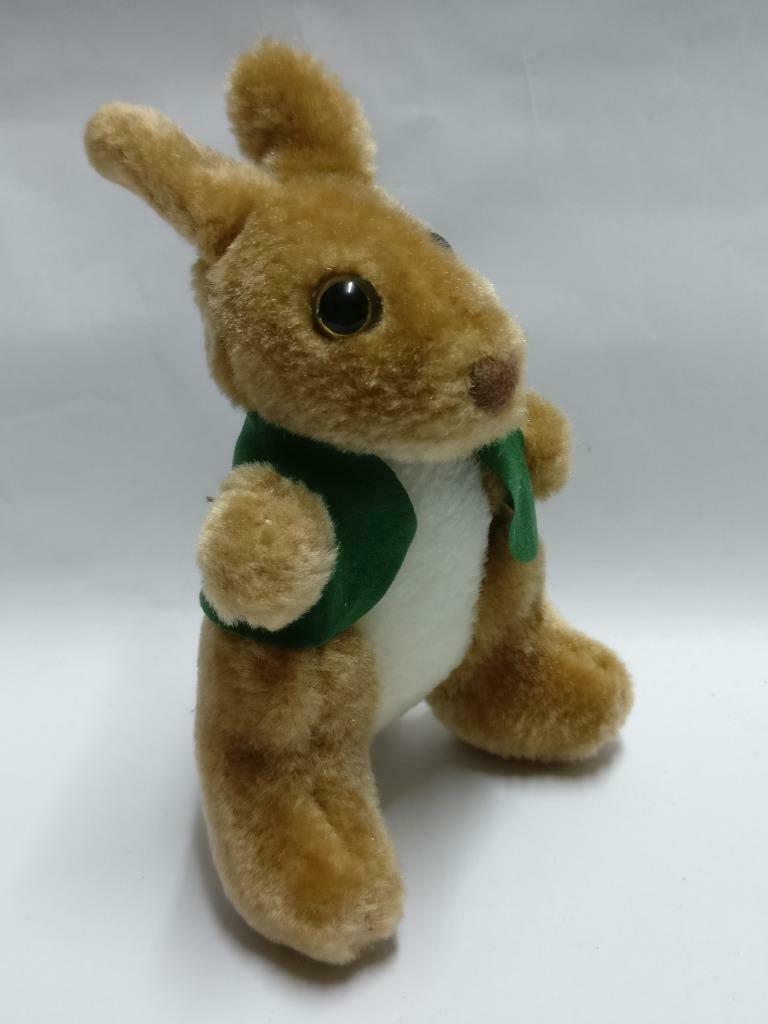 Australia Cute Kangaroo Wears Vest Souvenir 5" Plush Soft Toy F/S (PTY130)