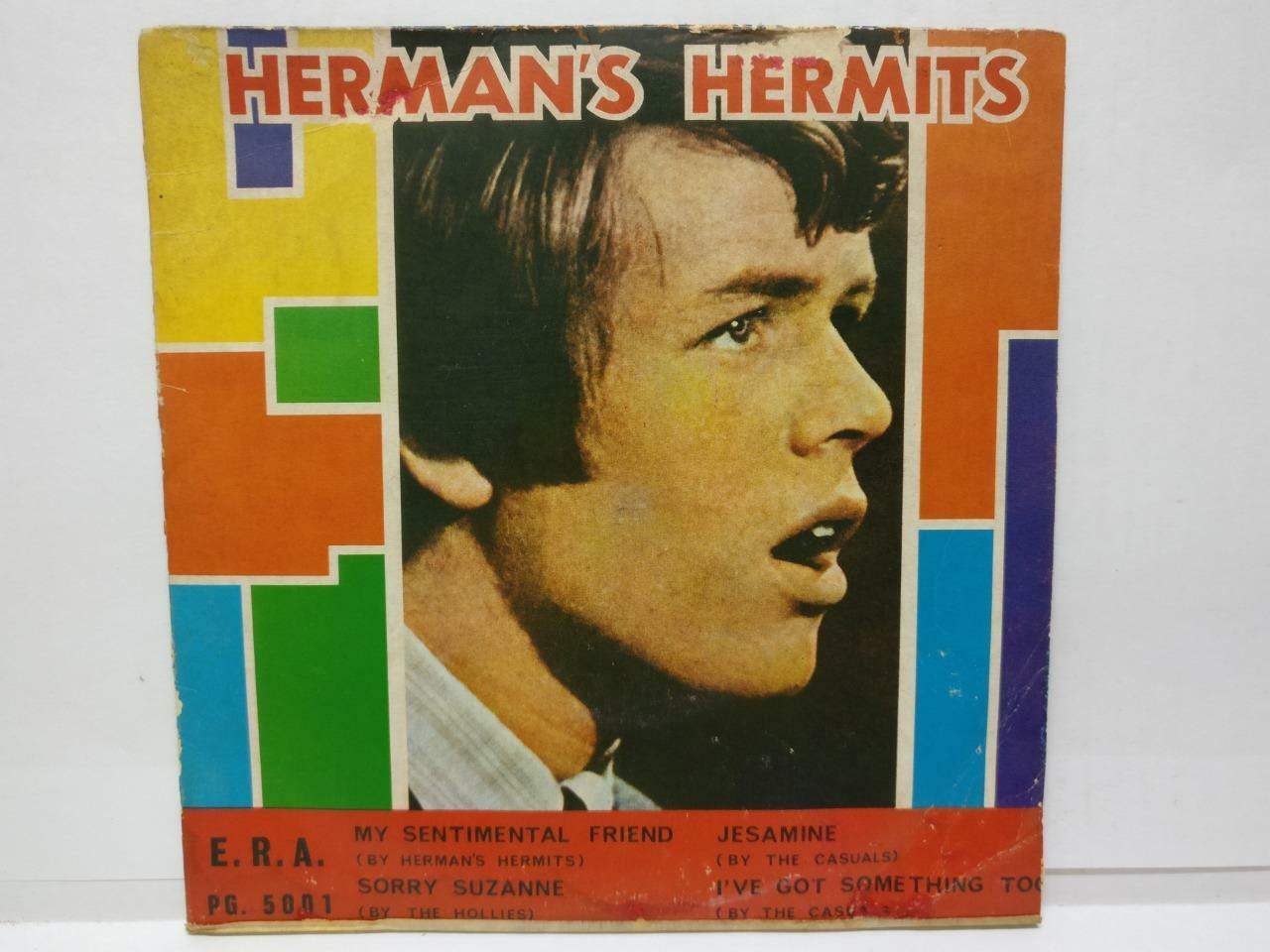 Herman's Hermits The Hollies Rare Cover & Label Singapore 7" EP  (EP021)