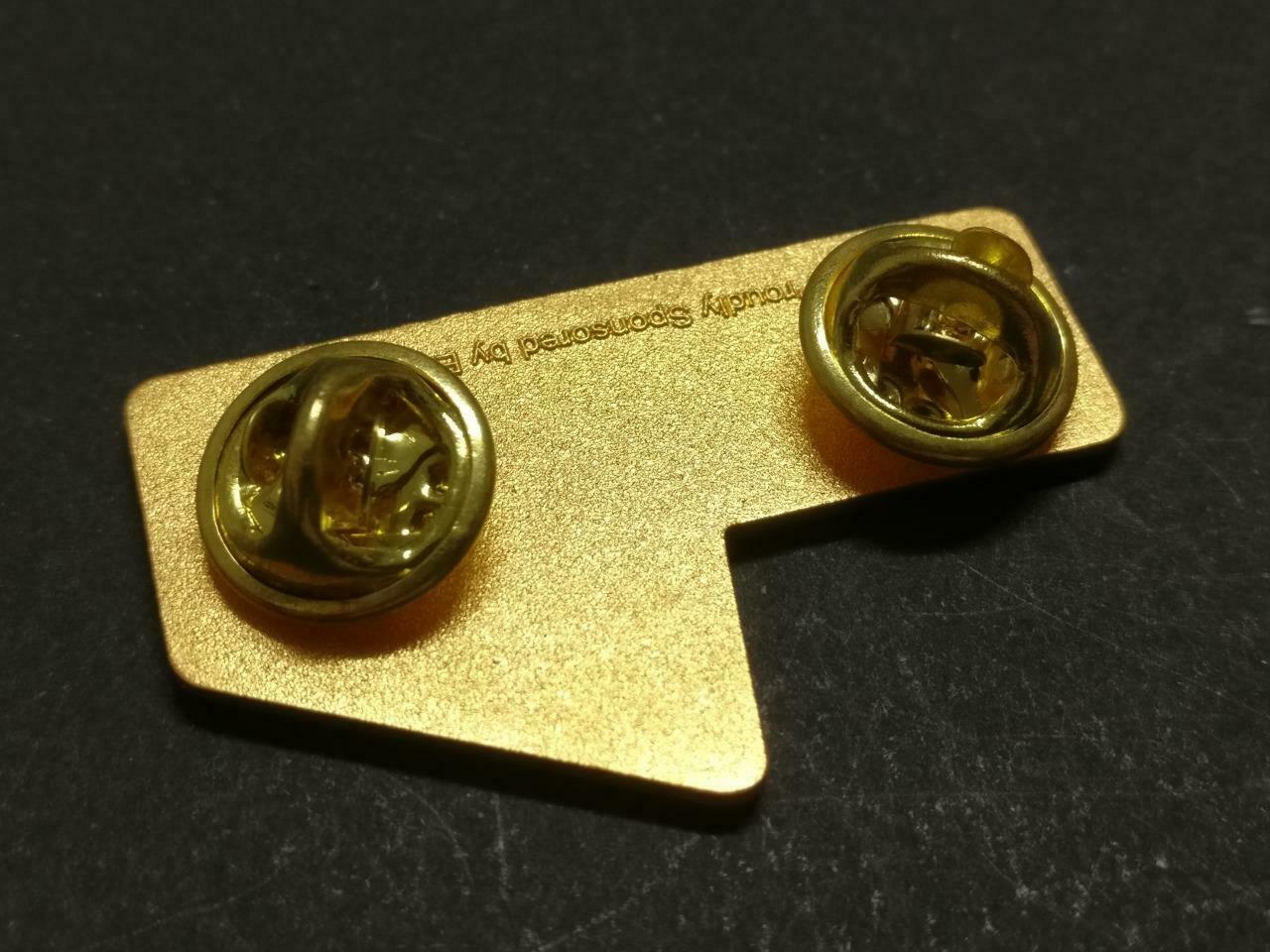 Vintage National Day Parade NDP 2013 Gold Tone Pin Badge Button F/S B863