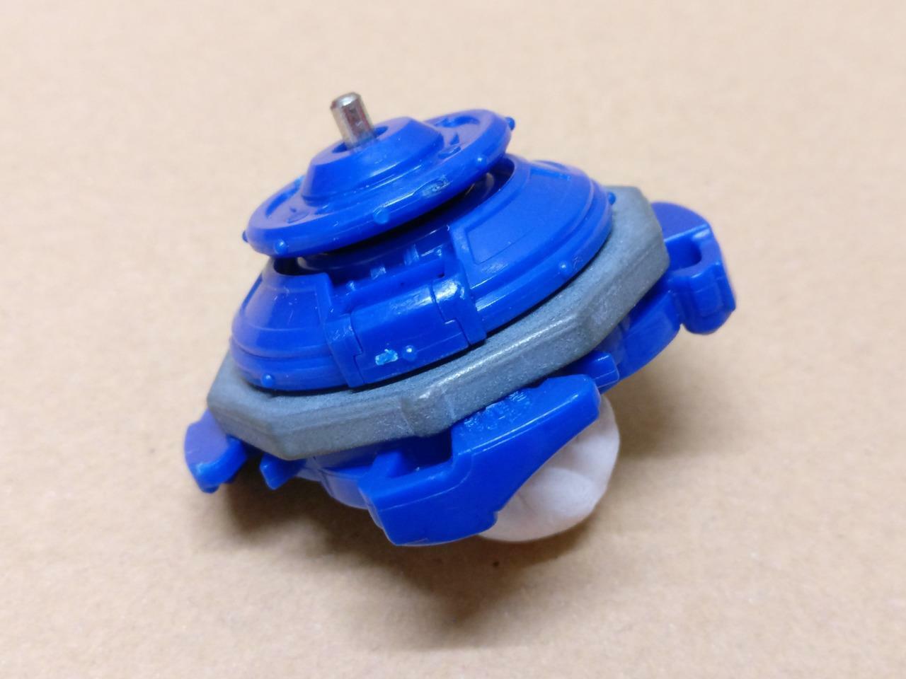 Used Beyblade Plastic & Metal (A1724)